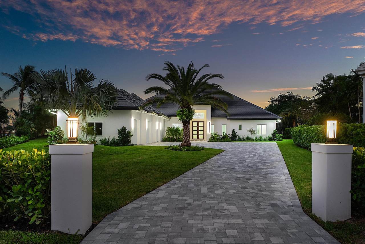 100 Glenbrook Court - Photo 1