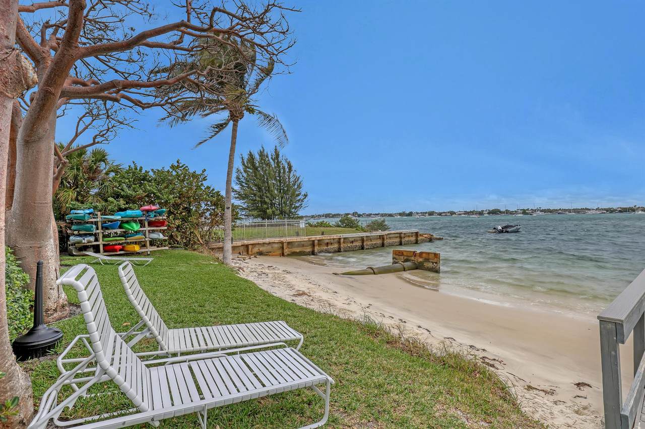 5600 Flagler - Photo 1