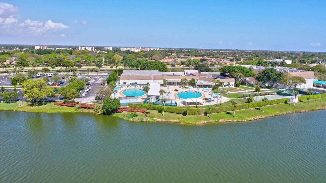 146 Capri D - Photo 1