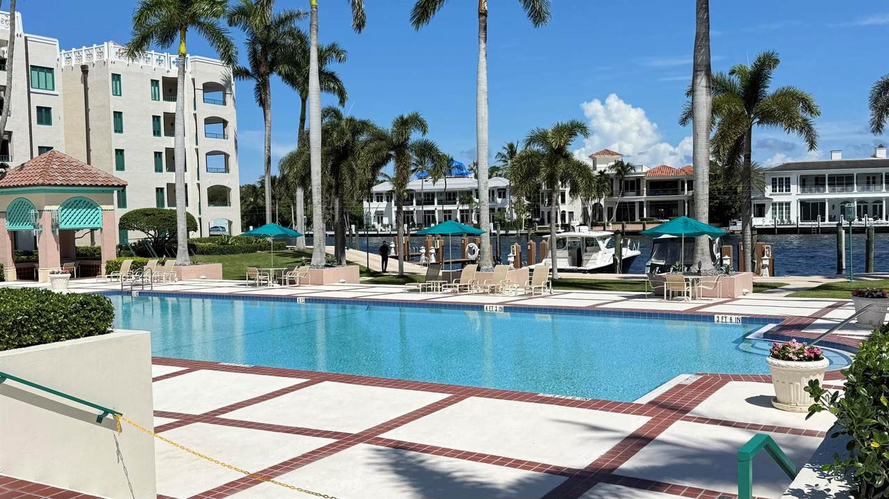 100 5th Avenue - Photo 1