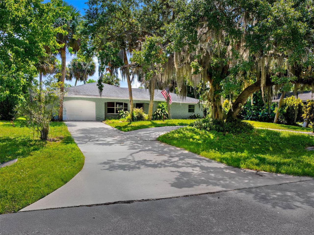 6506 Flora Way - Photo 1