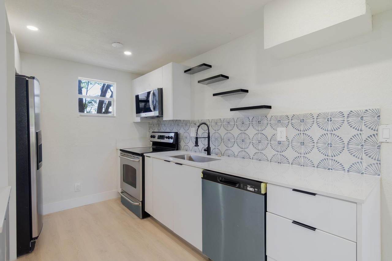 1108 33rd Street - Photo 1