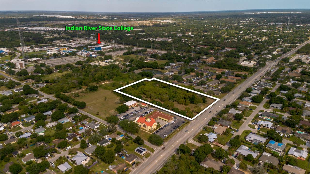 2205 25th Street - Photo 1