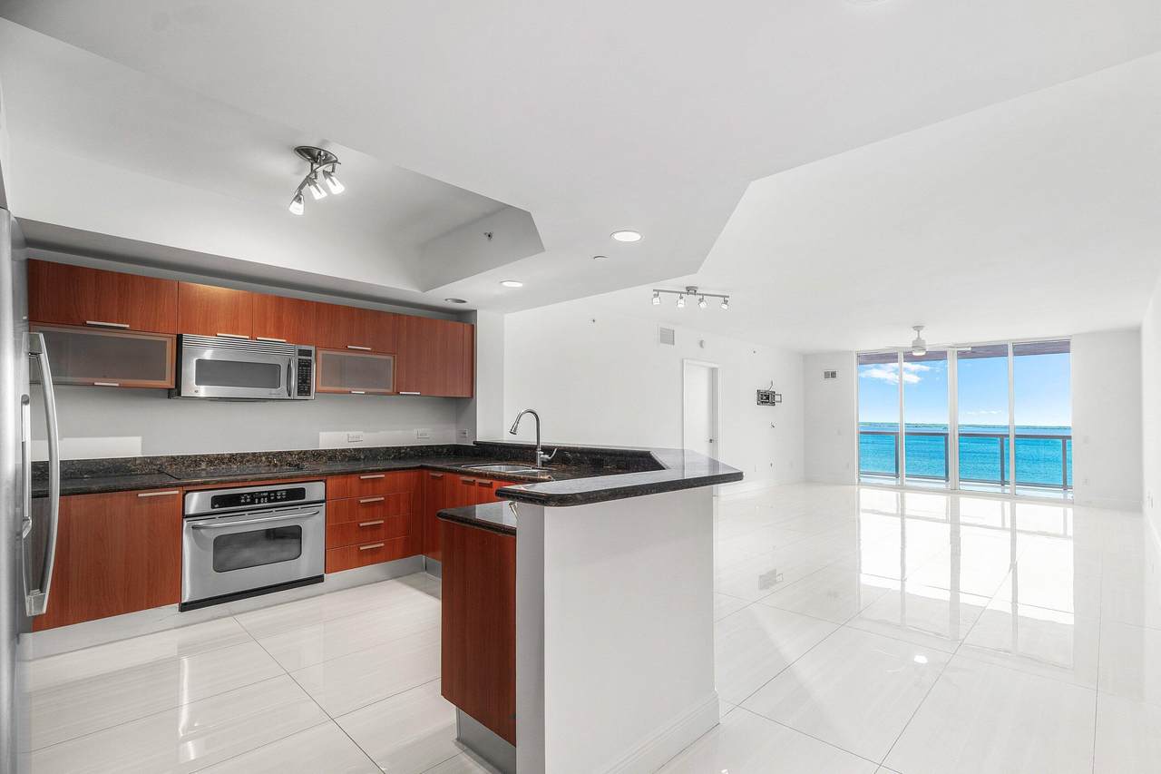 2650 Lake Shore Drive - Photo 1