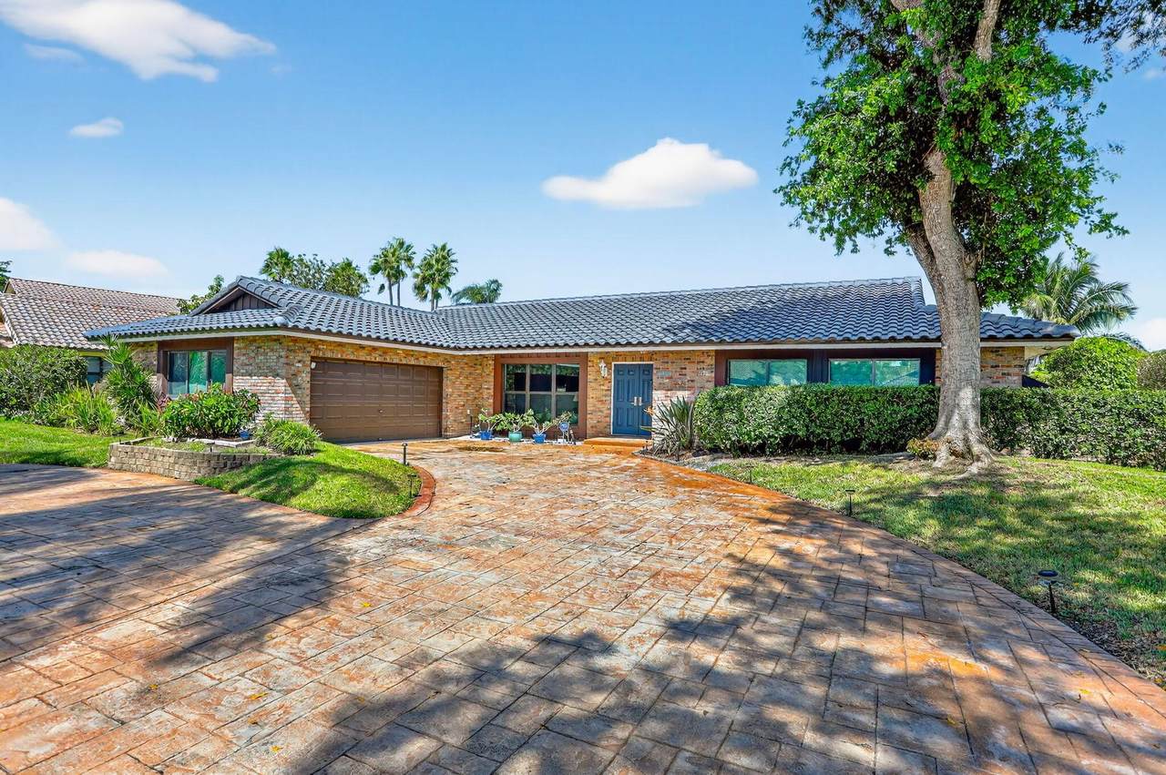 11351 11th Court - Photo 1