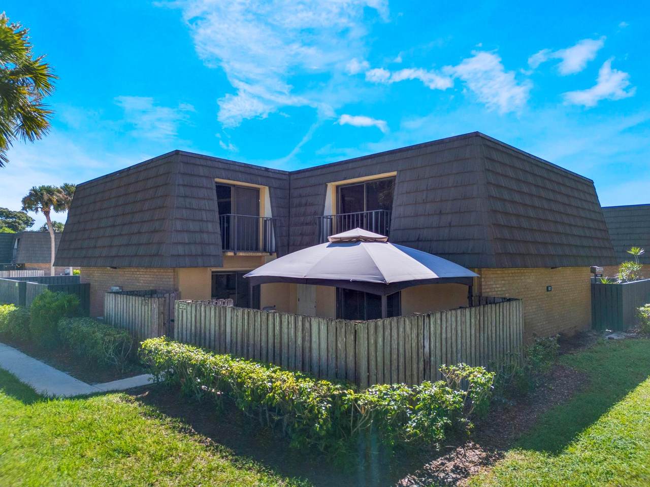 3231 32nd Way - Photo 1