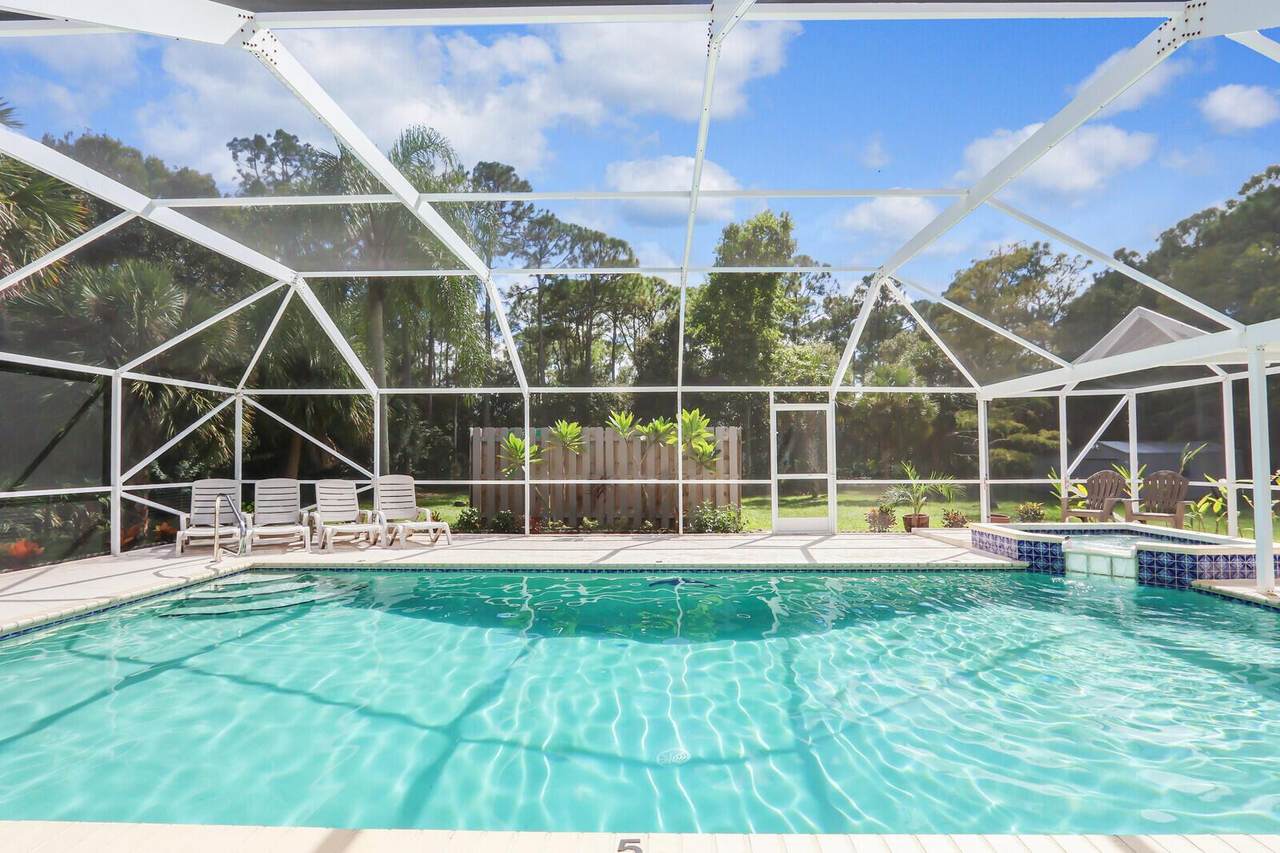 10358 158th Street - Photo 1