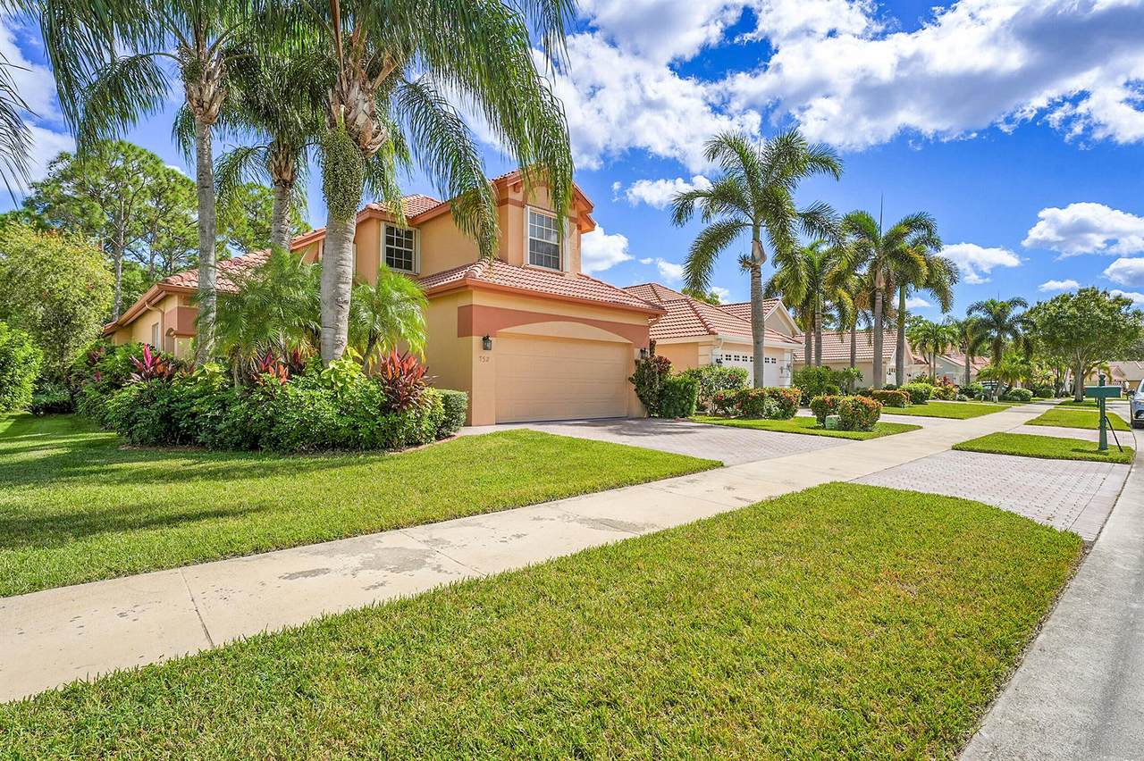 732 Munjack - Photo 1