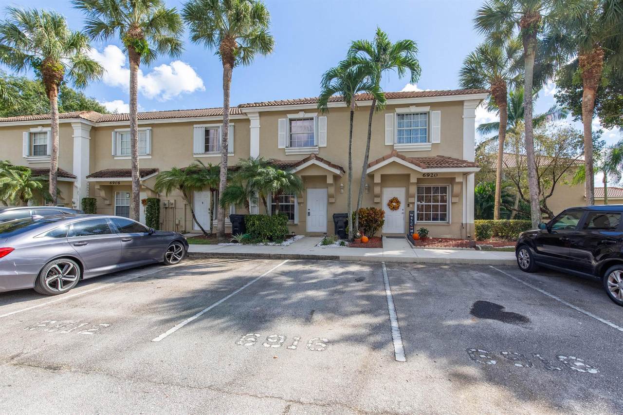 6916 Crooked Fence Drive - Photo 1