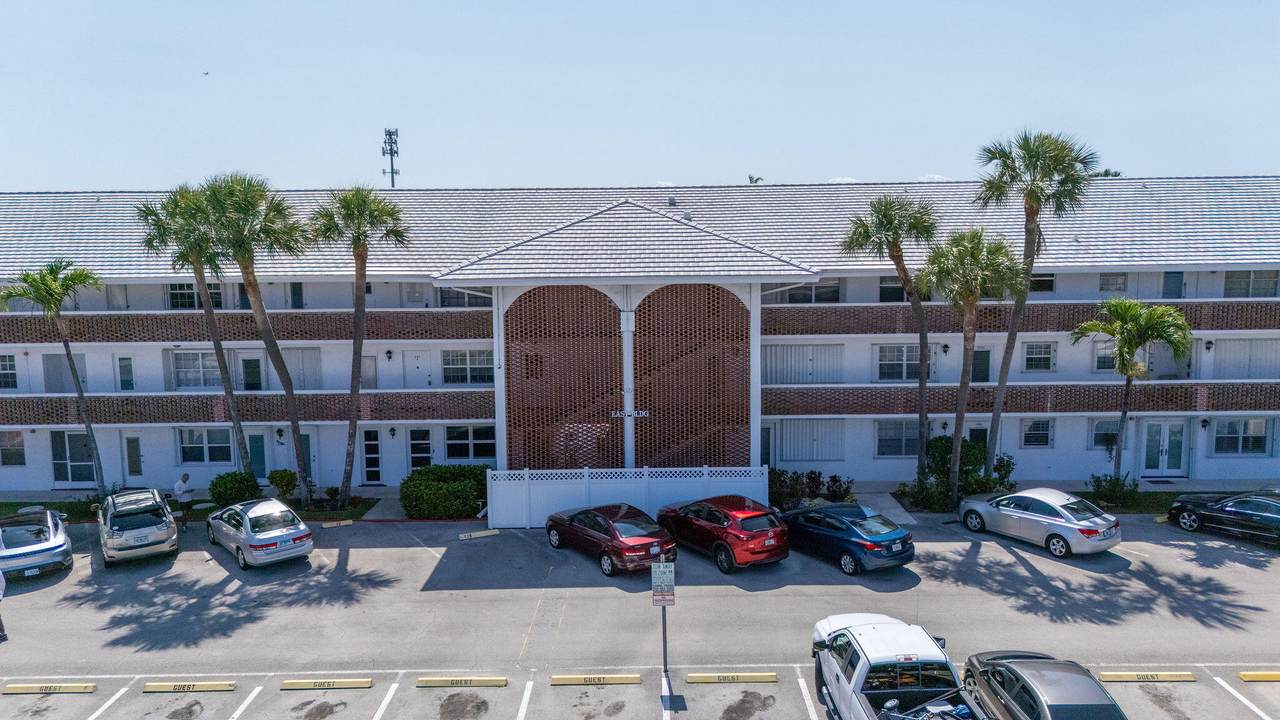 2050 39th Street - Photo 1