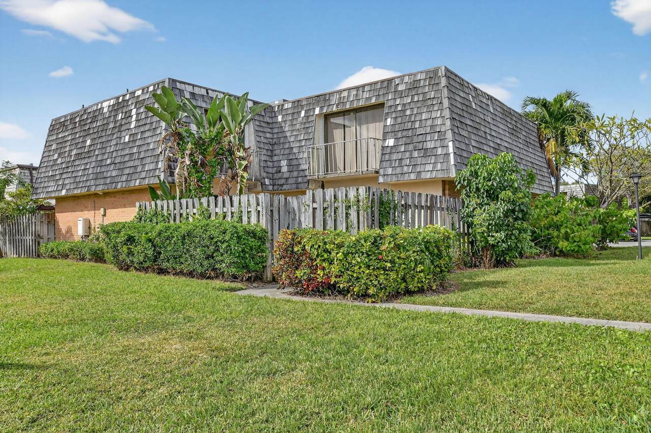306 Lake Arbor Drive - Photo 1