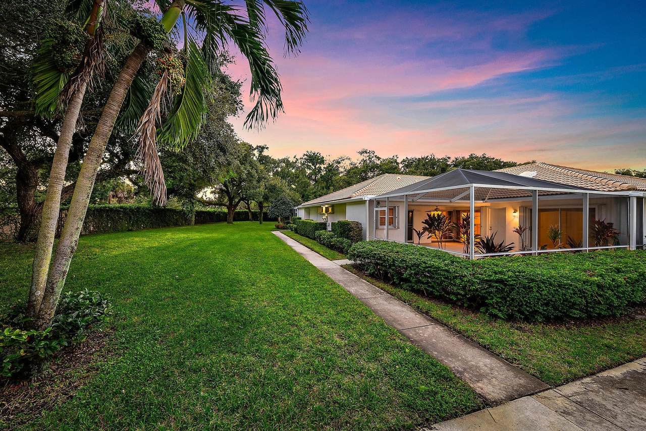 8803 Chapman Oak Court - Photo 1