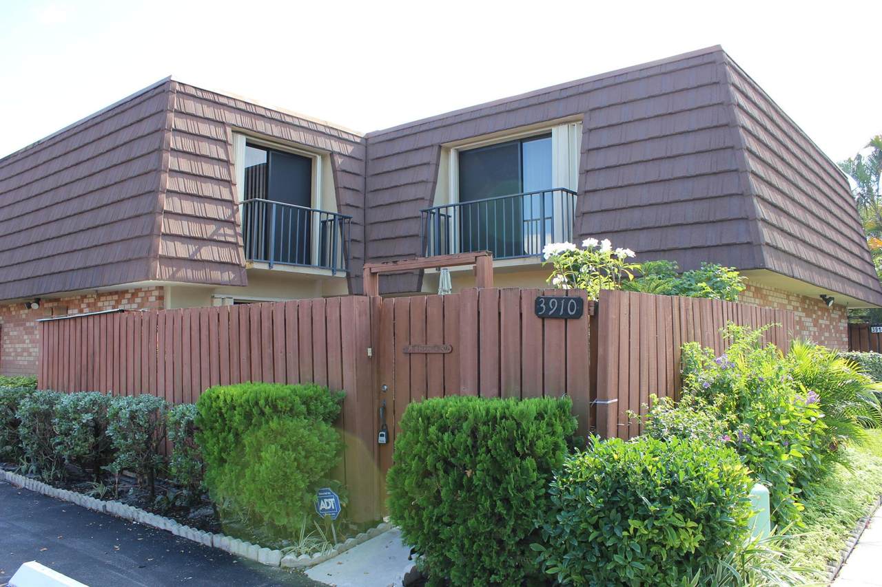 3910 Louis - Photo 1