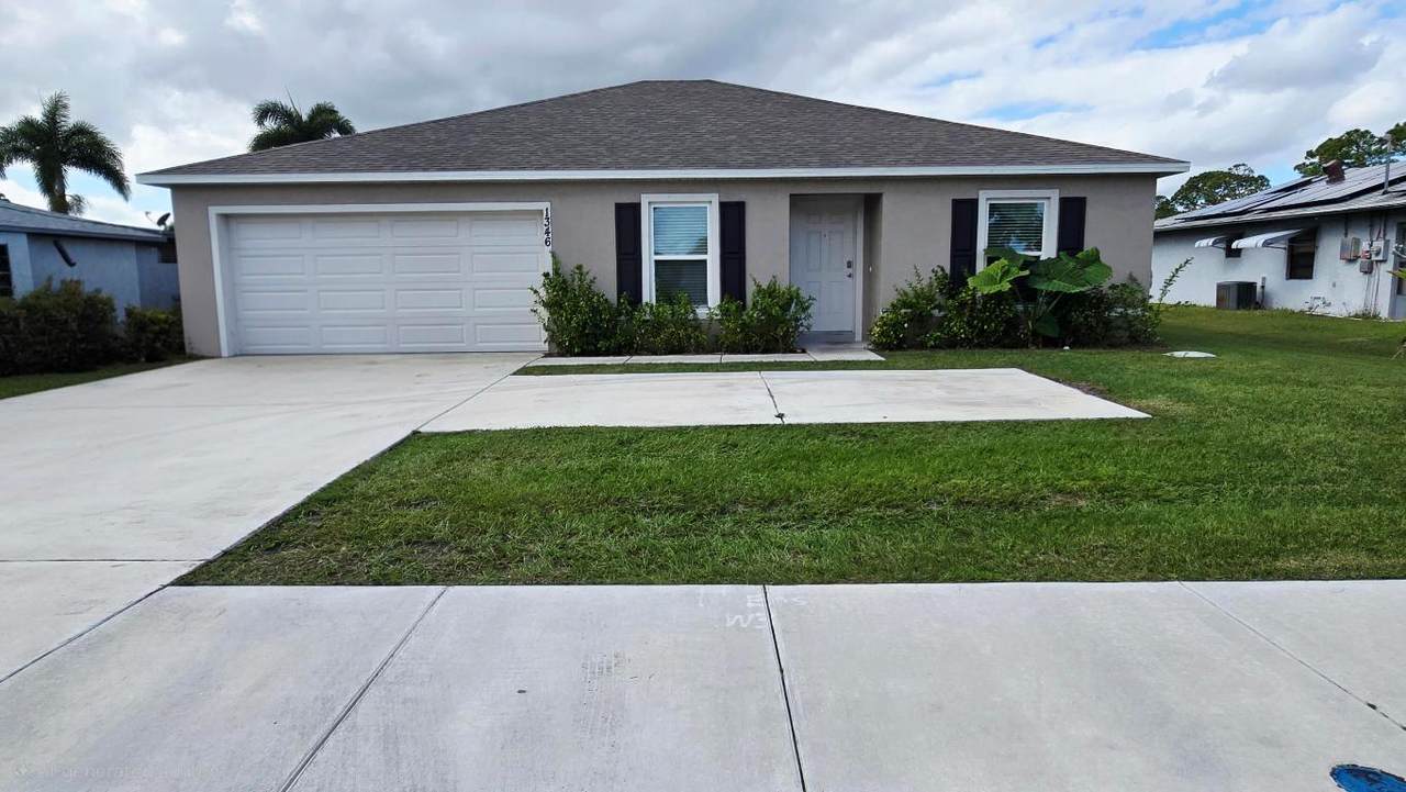 1346 Floresta Drive - Photo 1