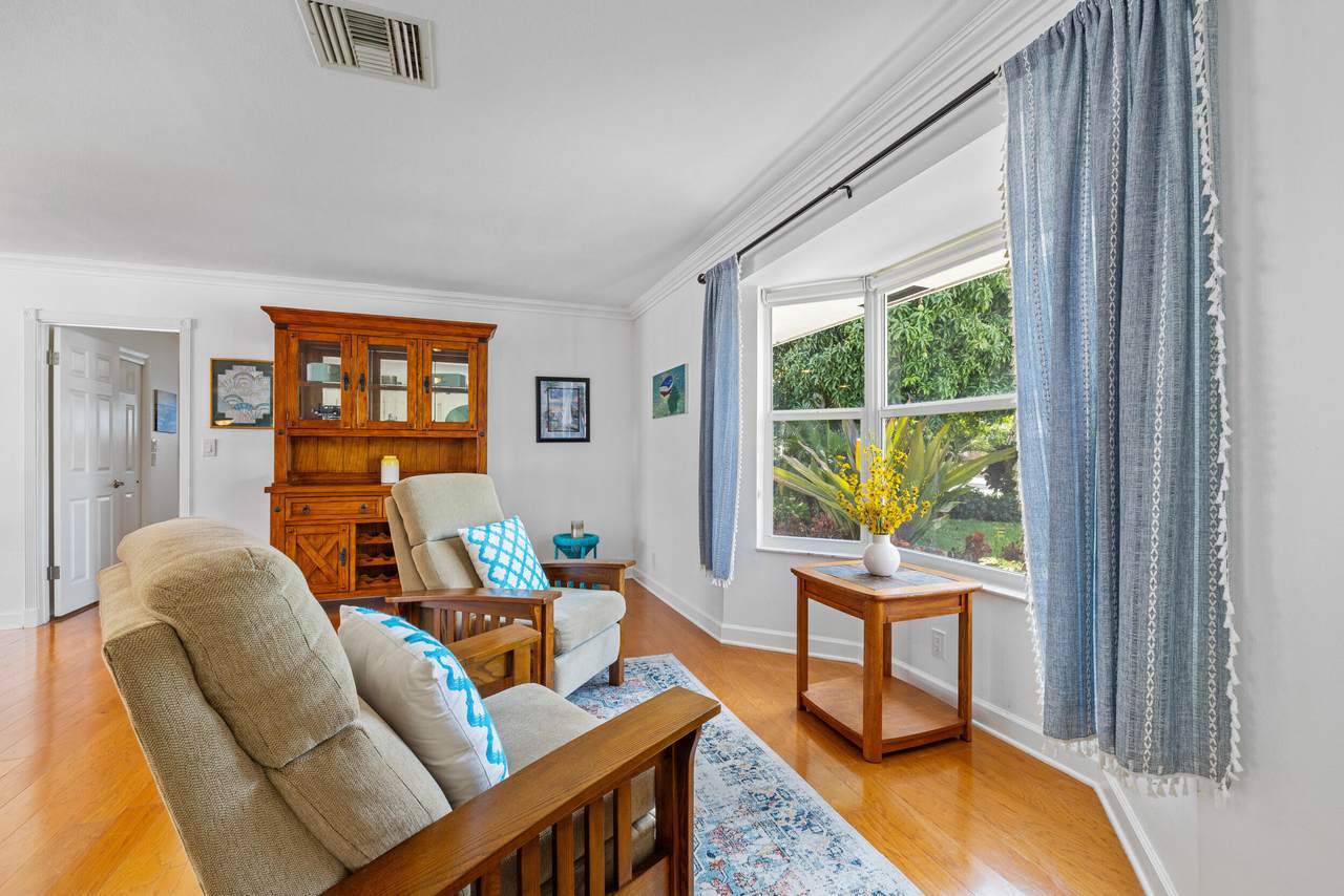 925 Cypress Drive - Photo 1