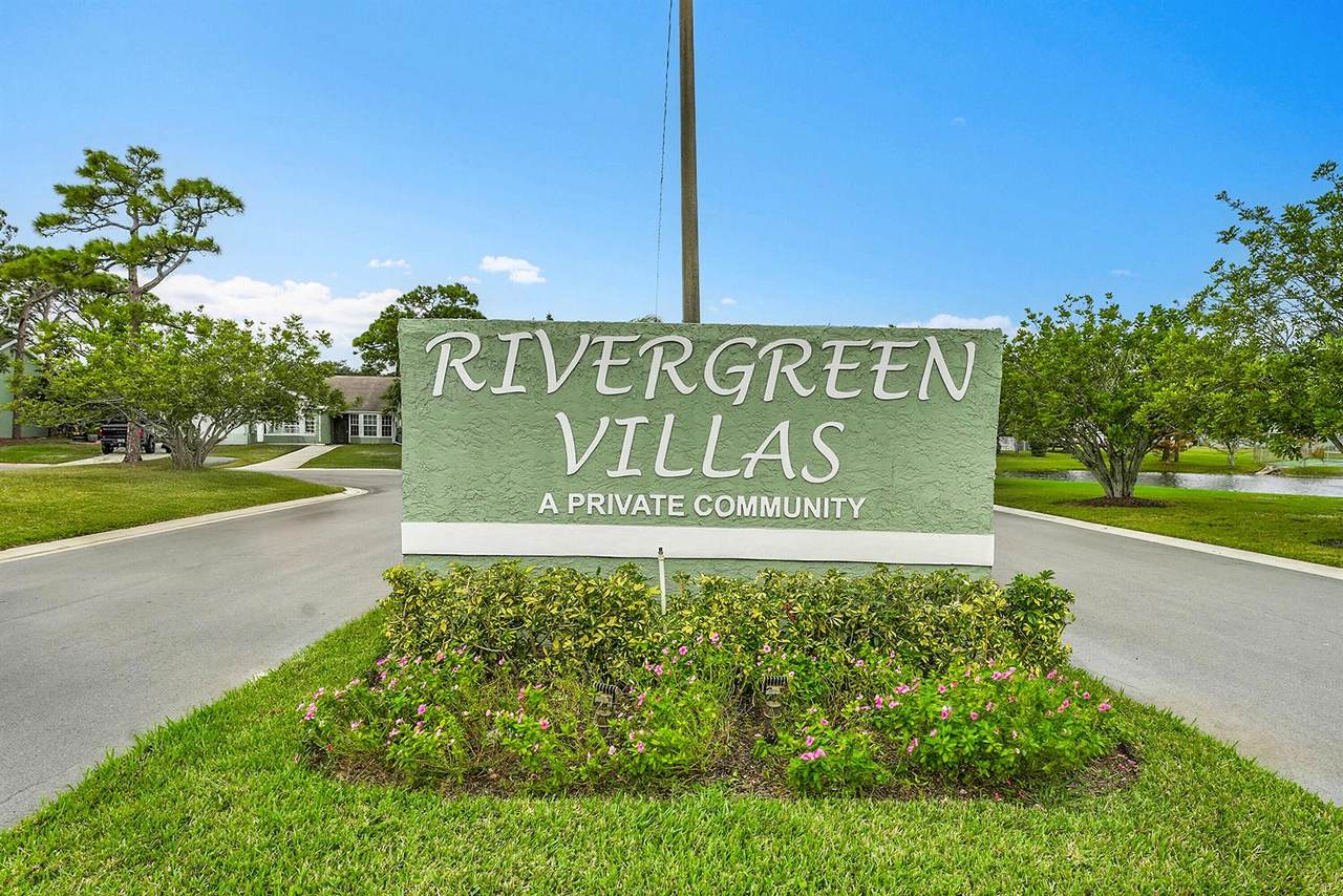 1721 Balmoral - Photo 1