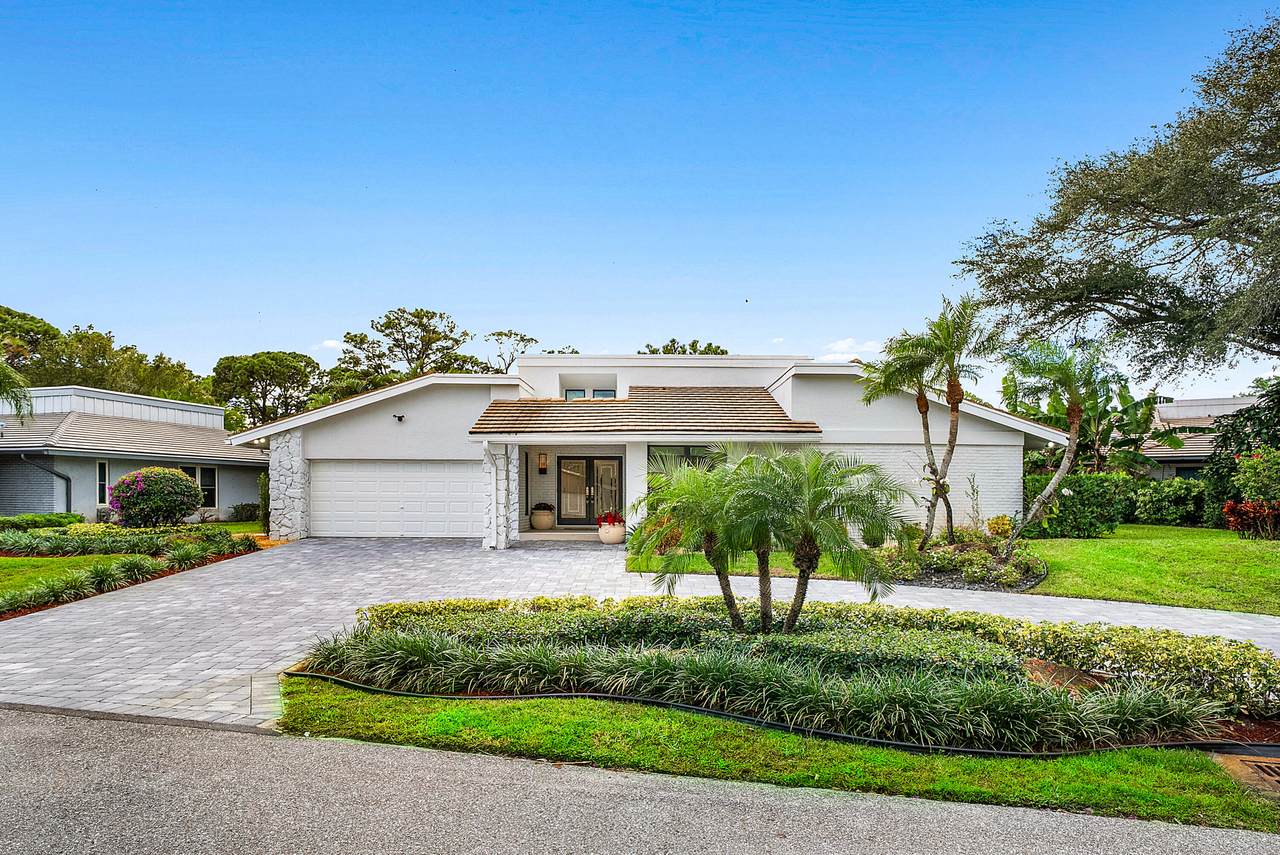 624 Lakewoode Circle - Photo 1