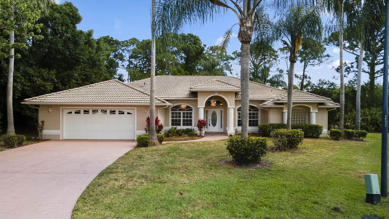 1698 Mockingbird Drive - Photo 1