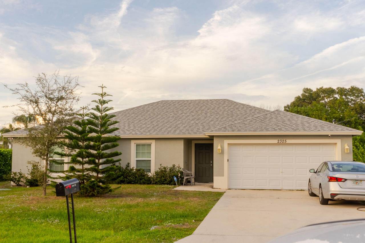 2325 Calcutta Circle - Photo 1
