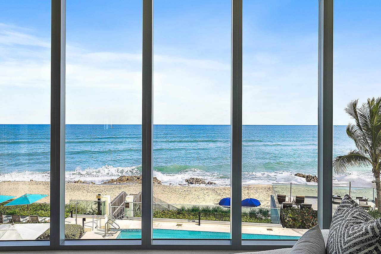 https://bt-photos.global.ssl.fastly.net/beaches/1280_boomver_2_R11149483-2.jpg