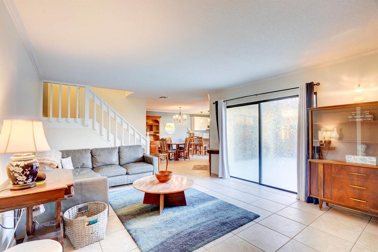 4211 Turnberry - Photo 1