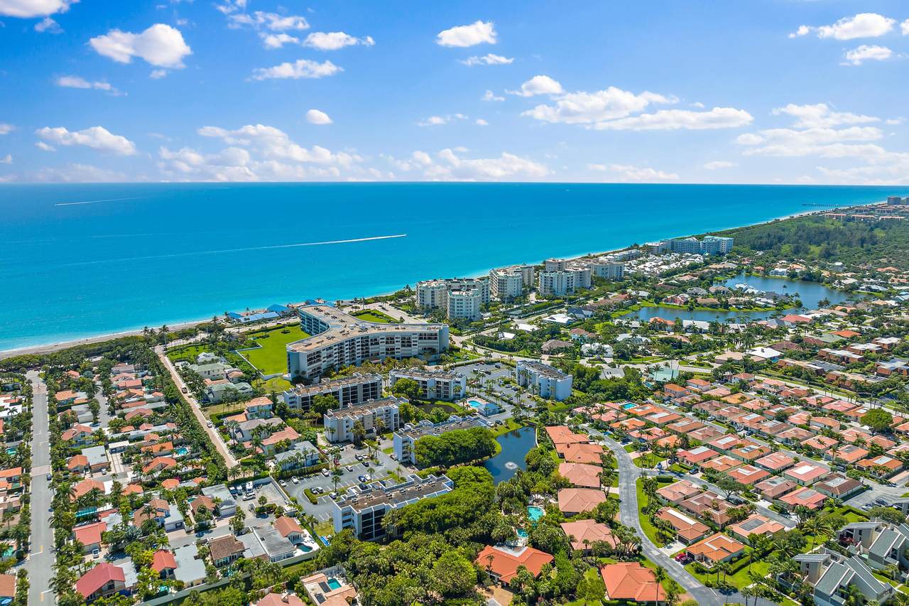 https://bt-photos.global.ssl.fastly.net/beaches/1280_boomver_2_R11149964-2.jpg