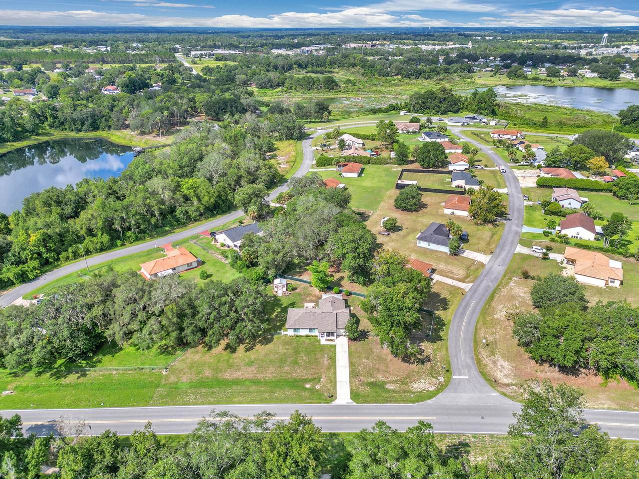 814 Oak Road - Photo 1