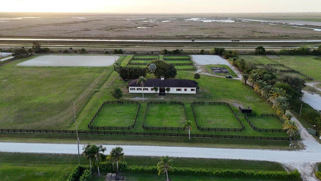 2191 Cotton Tail Drive - Photo 1