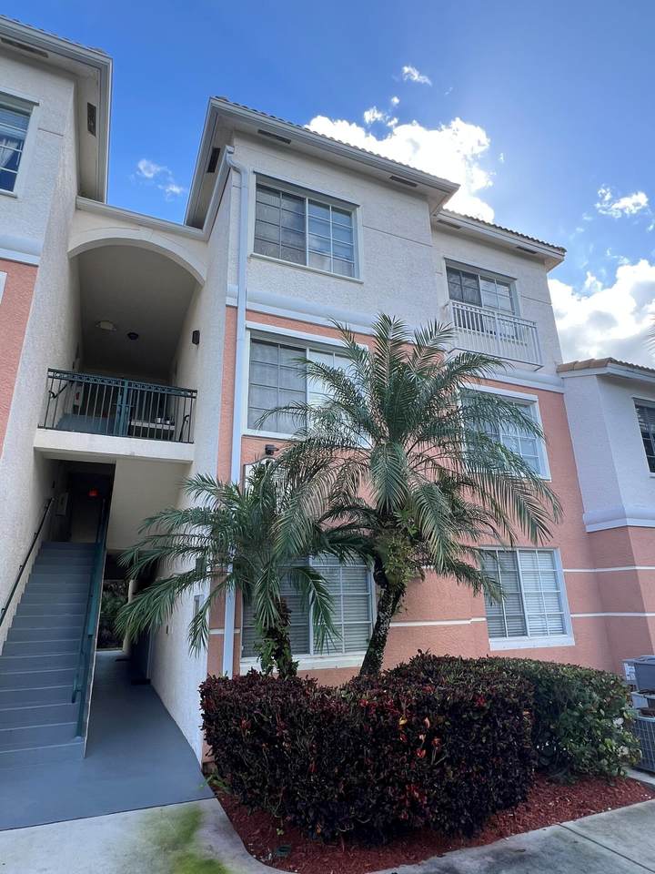 2309 Myrtlewood Circle - Photo 1