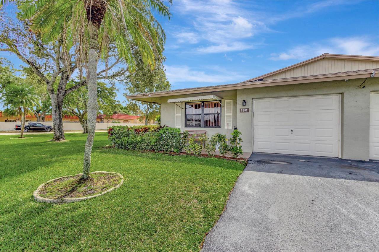 1502 Palmland Drive - Photo 1