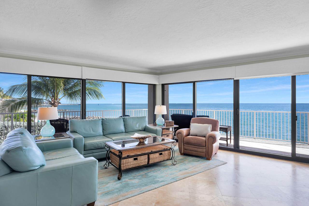 1133 Ocean Drive - Photo 1