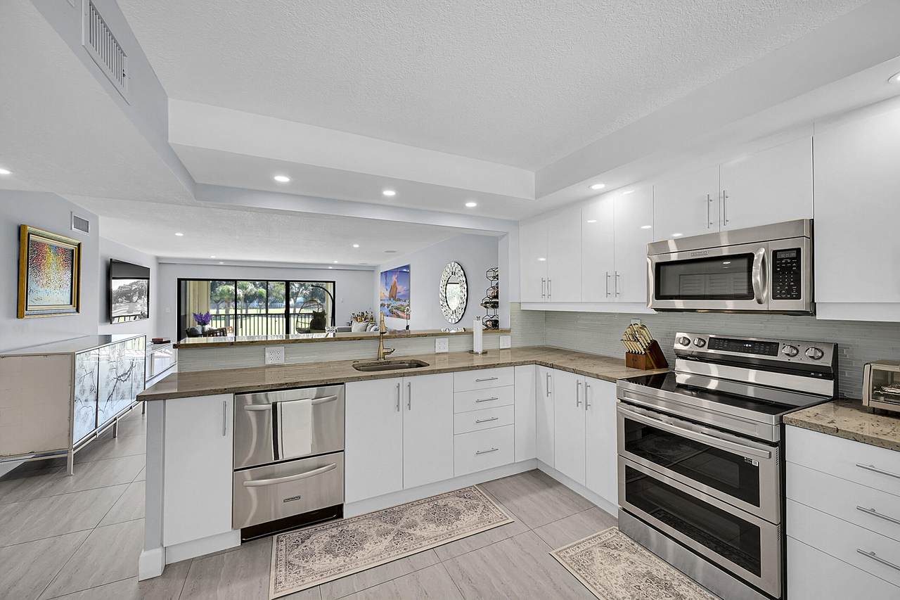 12870 Briarlake Drive - Photo 1