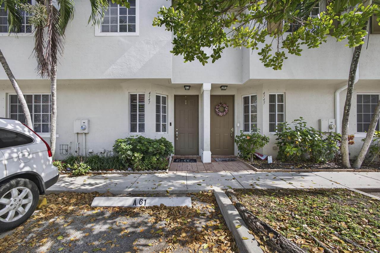 4147 Napoli Lake Drive - Photo 1