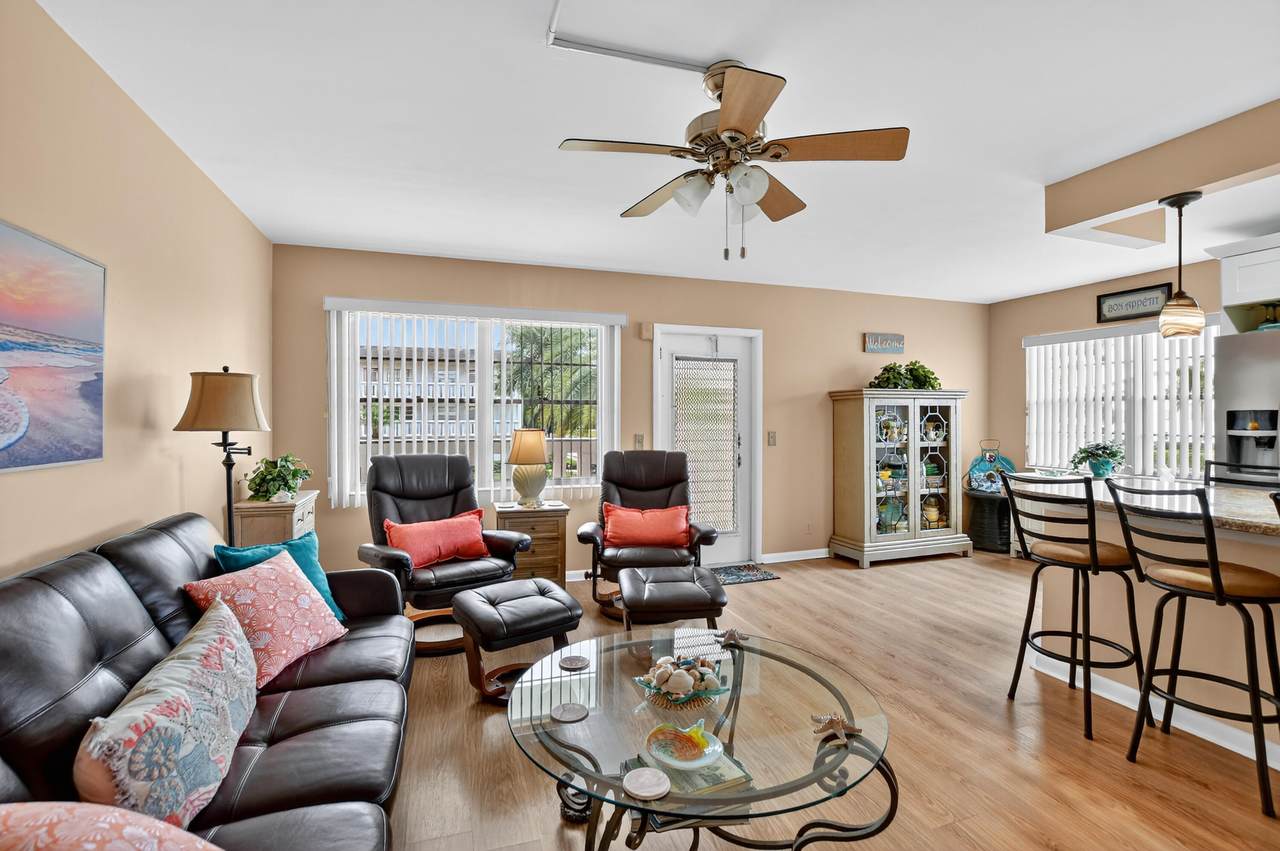351 Fanshaw I - Photo 1