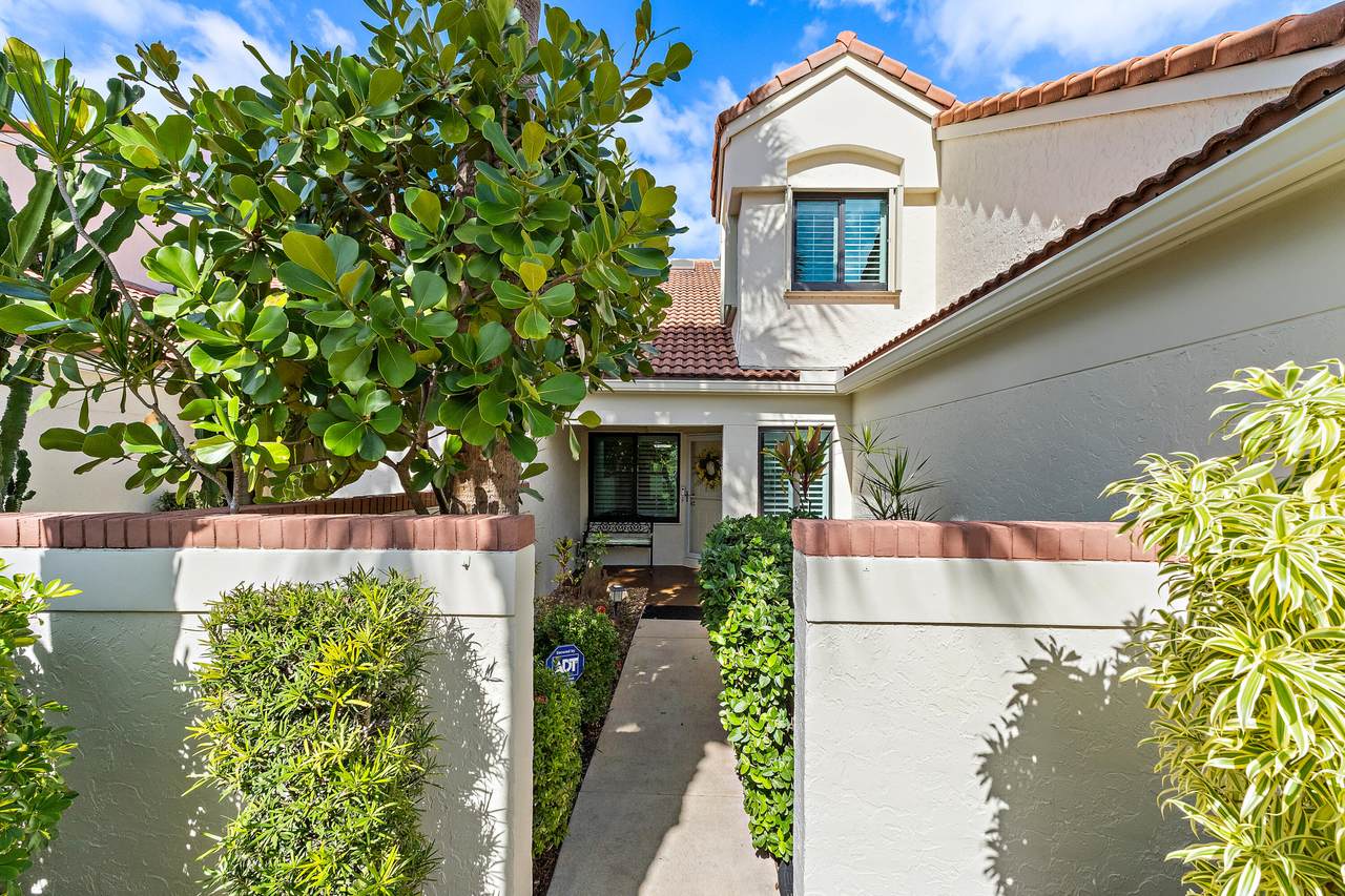 703 Sea Oats Drive - Photo 1