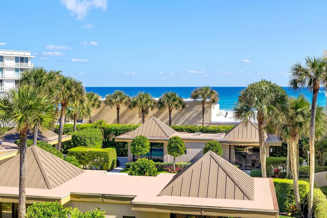 https://bt-photos.global.ssl.fastly.net/beaches/1280_boomver_2_R11159206-3.jpg