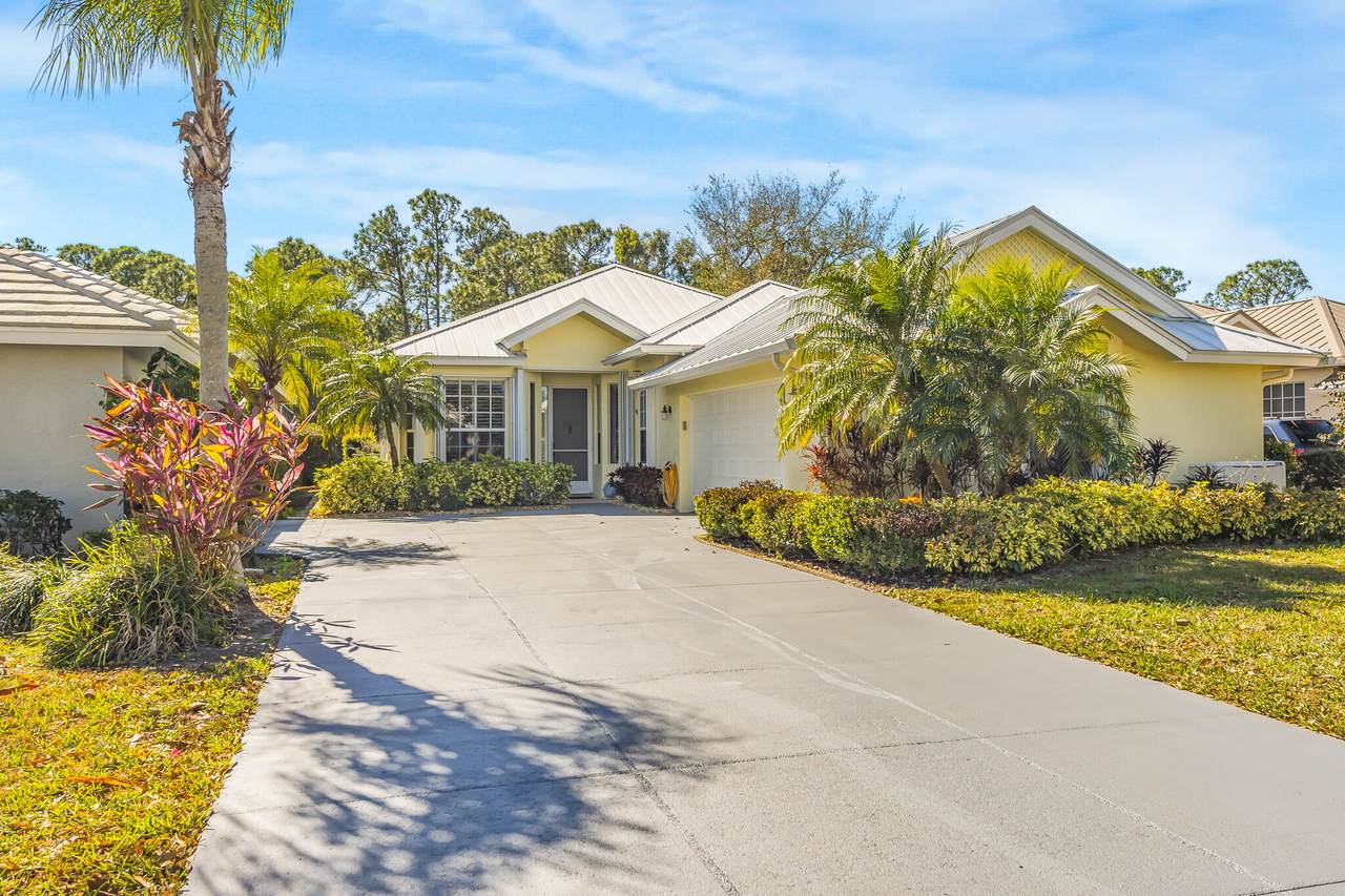 9421 Poinciana Court - Photo 1