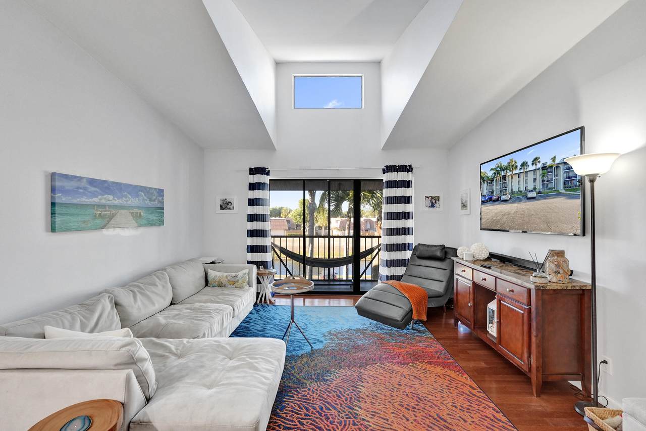 1008 Green Pine Boulevard - Photo 1