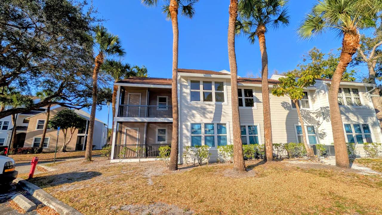 2319 Congress Avenue - Photo 1