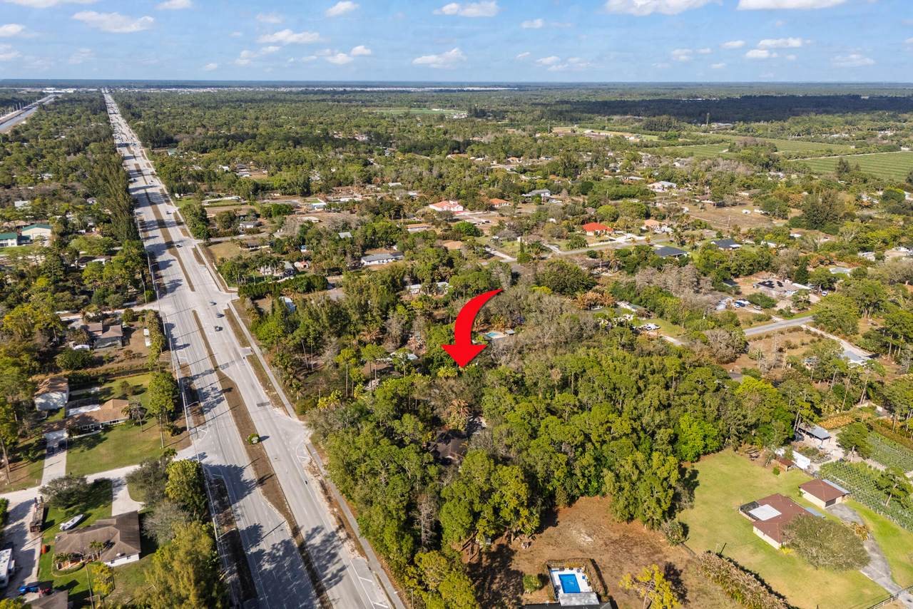 16446 Aintree Drive - Photo 1