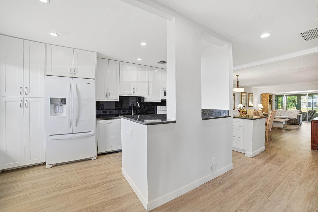 2901 15th Street - Photo 1