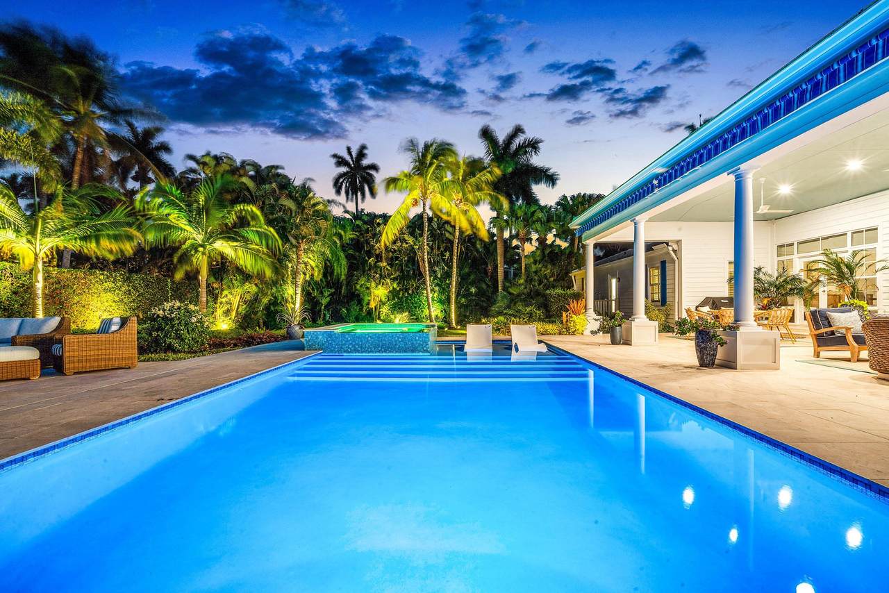 https://bt-photos.global.ssl.fastly.net/beaches/1280_boomver_2_R11168603-2.jpg