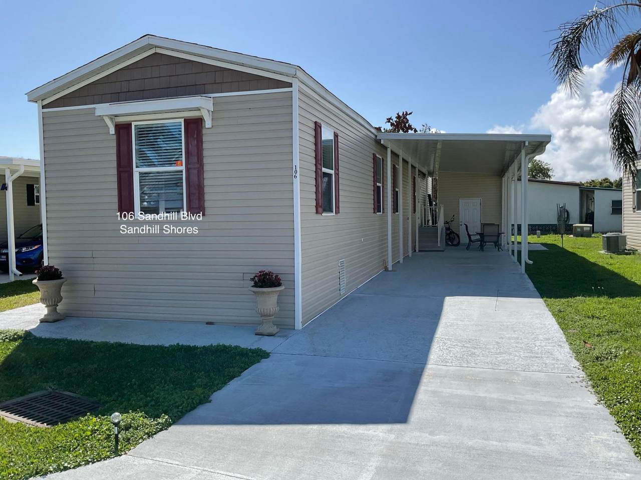 106 Sandhill Boulevard - Photo 1