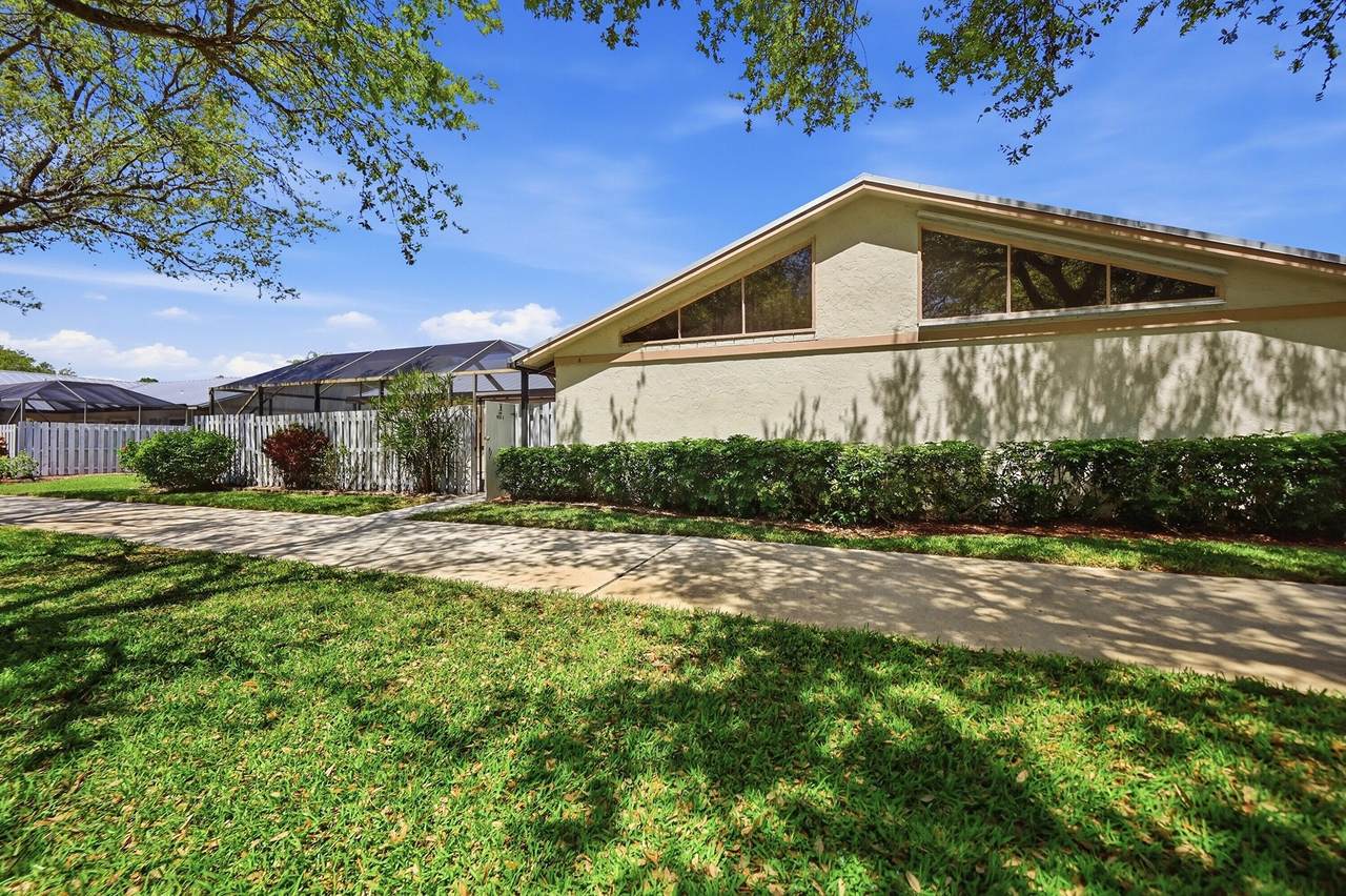 8853 Andy Court - Photo 1