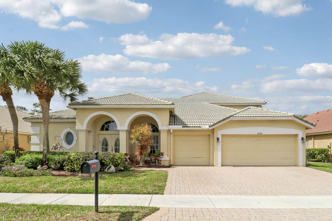 4008 Hamilton Key - Photo 1