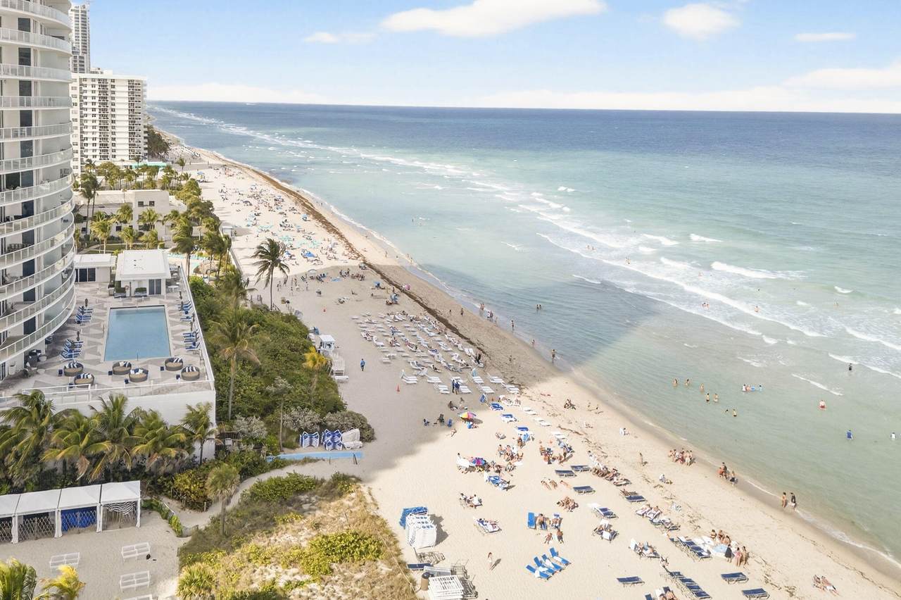 https://bt-photos.global.ssl.fastly.net/beaches/1280_boomver_2_R11169524-2.jpg