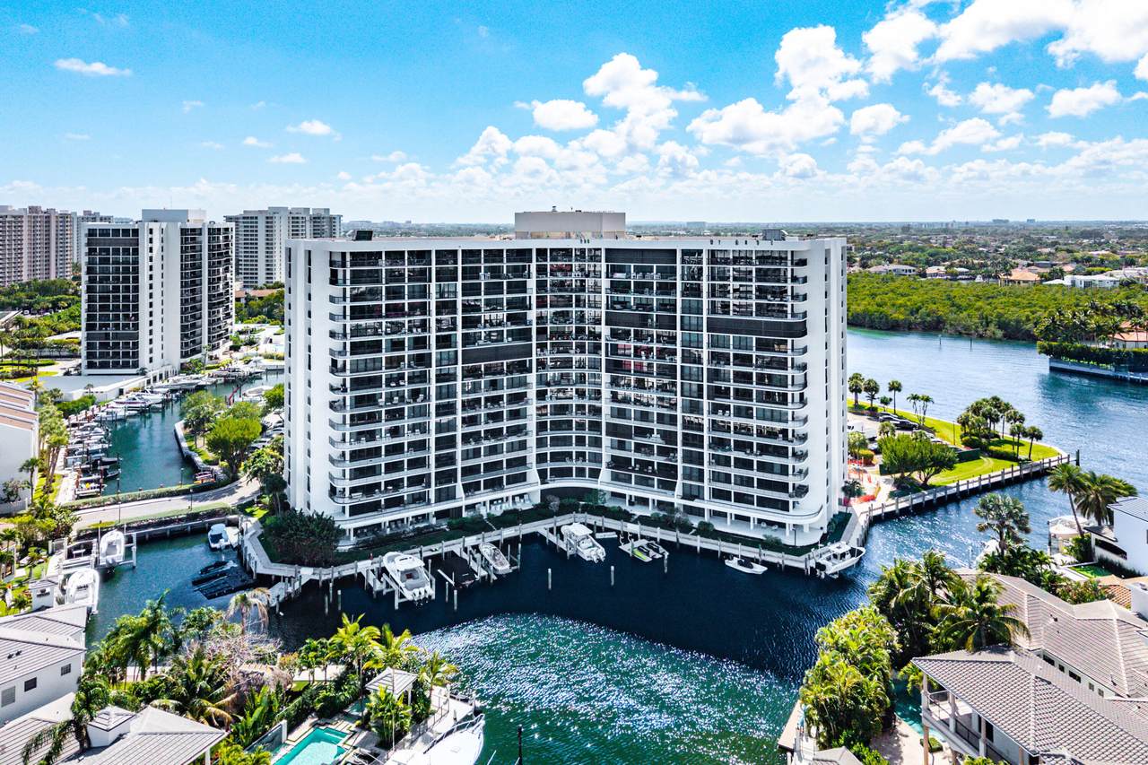 4740 Ocean Boulevard - Photo 1