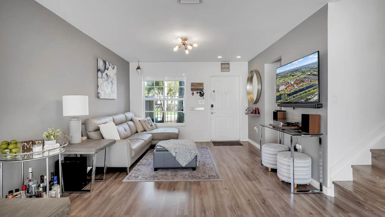 2221 171st Terrace - Photo 1