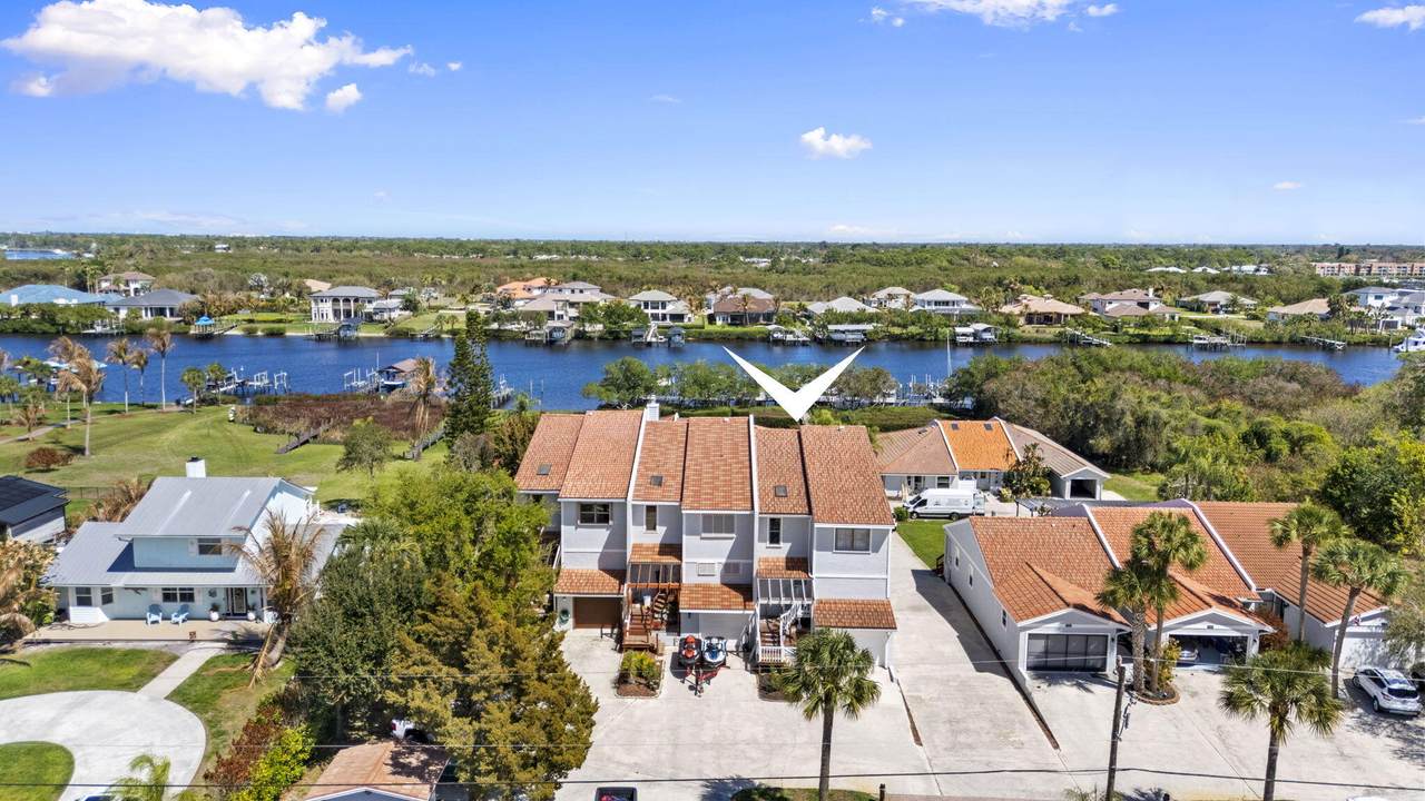 2985 South Lookout Boulevard - Photo 1
