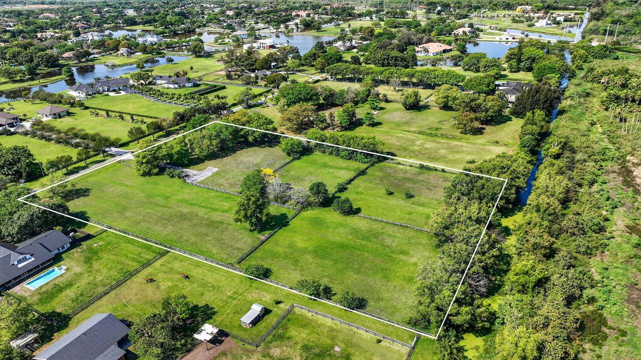 10245 La Reina Road - Photo 1